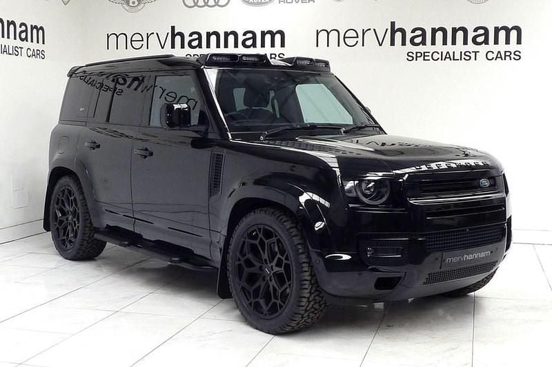 Used 2021 Land Rover Defender HSE Dynamic SUV | £58,990 (Expensive) - Image 1/1