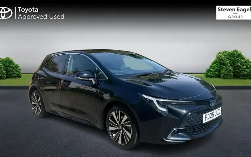 Used Toyota Corolla Design 140 HP (102 kW) 2025 Hatchback