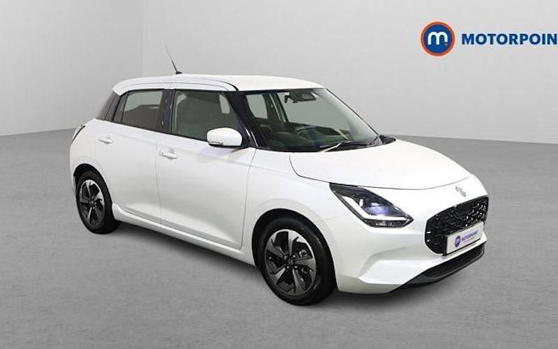 Used Suzuki Swift 82 HP (60 kW) 2025 White Hatchback
