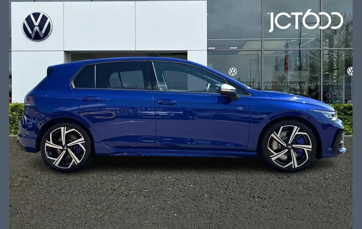 Used VW Golf VIII R 333 HP (244 kW) 2025 Blue Hatchback