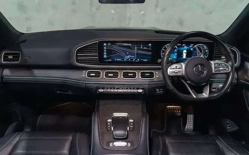 Used Mercedes GLS400 AMG line 330 HP (242 kW) 2021 Black SUV