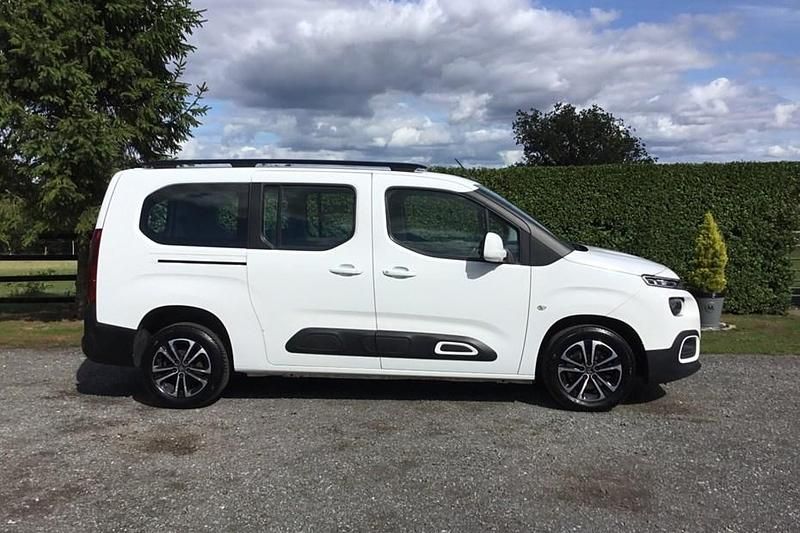 White Used 2019 Citroën Berlingo Flair MPV | £11,995 (Fair price) - Image 1/1