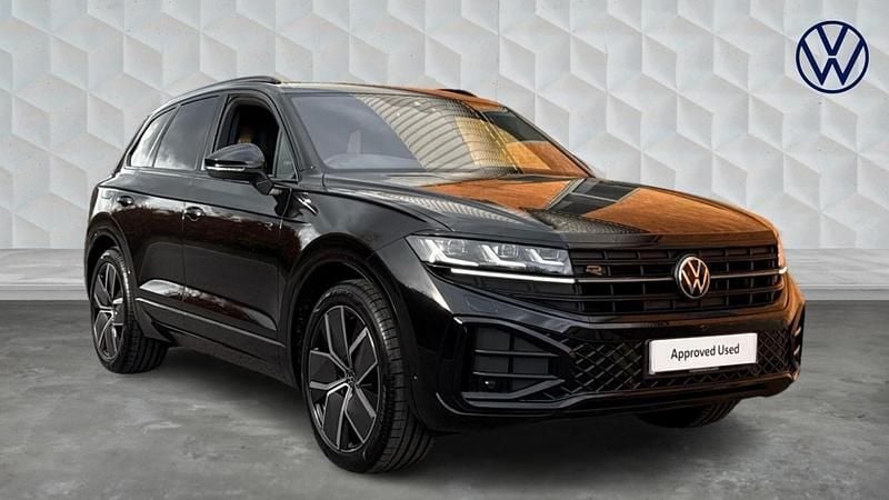 Used VW Touareg Black Edition 286 HP (210 kW) 2025 Black SUV