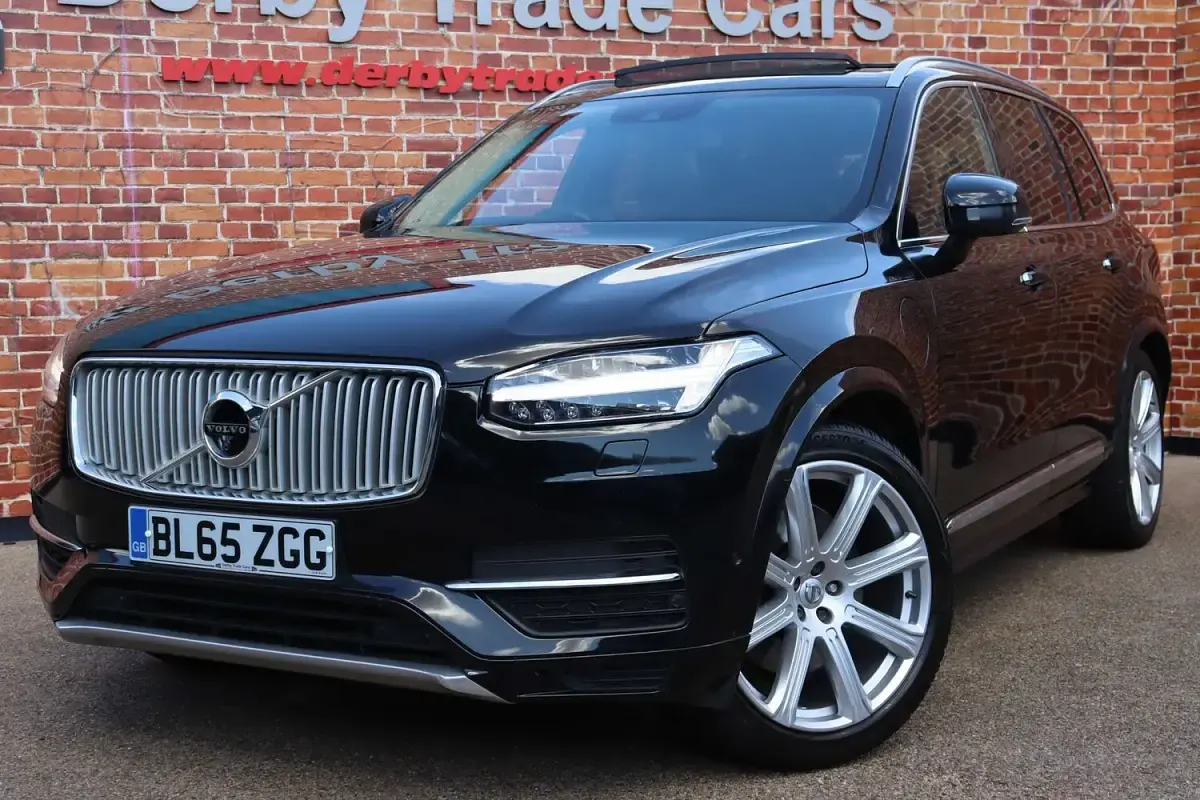 Used Volvo XC90 Inscription 2015 Black SUV
