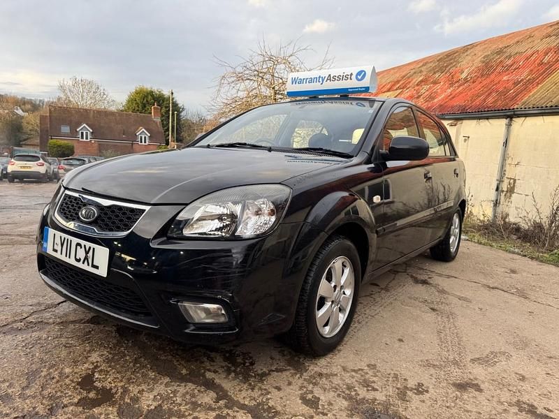 Used Kia Rio 109 HP (80 kW) 2011 Black Hatchback