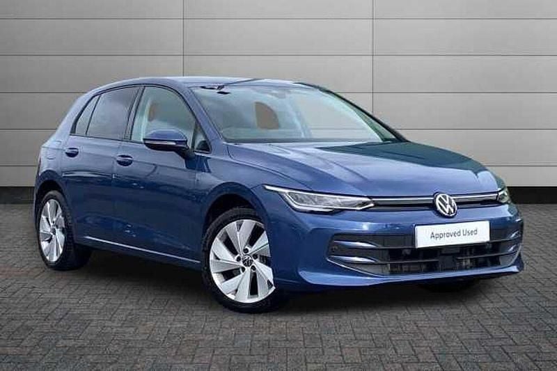 Used 2024 VW Golf VIII | £21,695 (Fair price) - Image 1/4