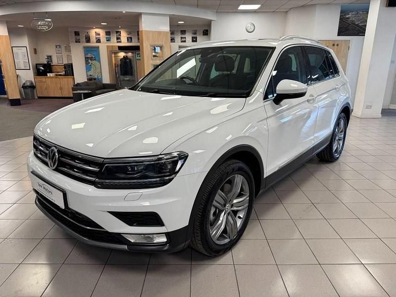 Used VW Tiguan SEL 180 HP (132 kW) 2017 White SUV