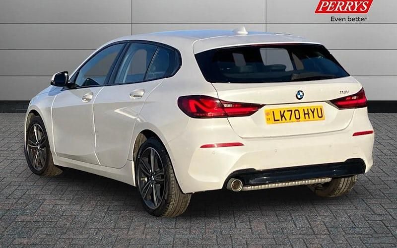 Used BMW 118 Sport Line 140 HP (102 kW) 2020 Hatchback