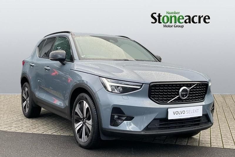 Grey Used 2023 Volvo XC40 Ultimate SUV | £24,645 (Super price) - Image 1/1