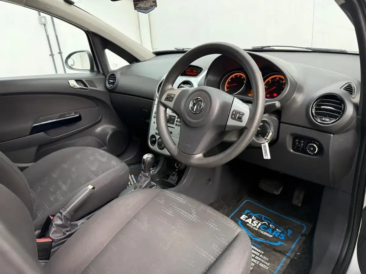 Used Vauxhall Corsa 2014 Silver Hatchback
