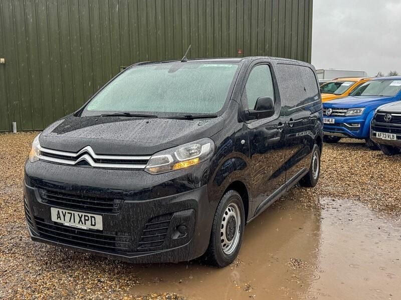 Used Citroën Dispatch 120 HP (88 kW) 2021 Black MPV