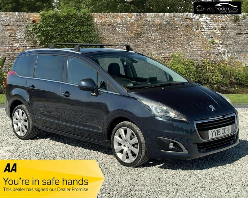 Used Peugeot 5008 Allure 2015 Blue MPV