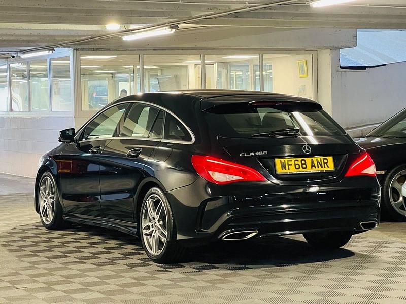 Used Mercedes CLA180 Shooting Brake AMG line 122 HP (89 kW) 2018 Black Estate