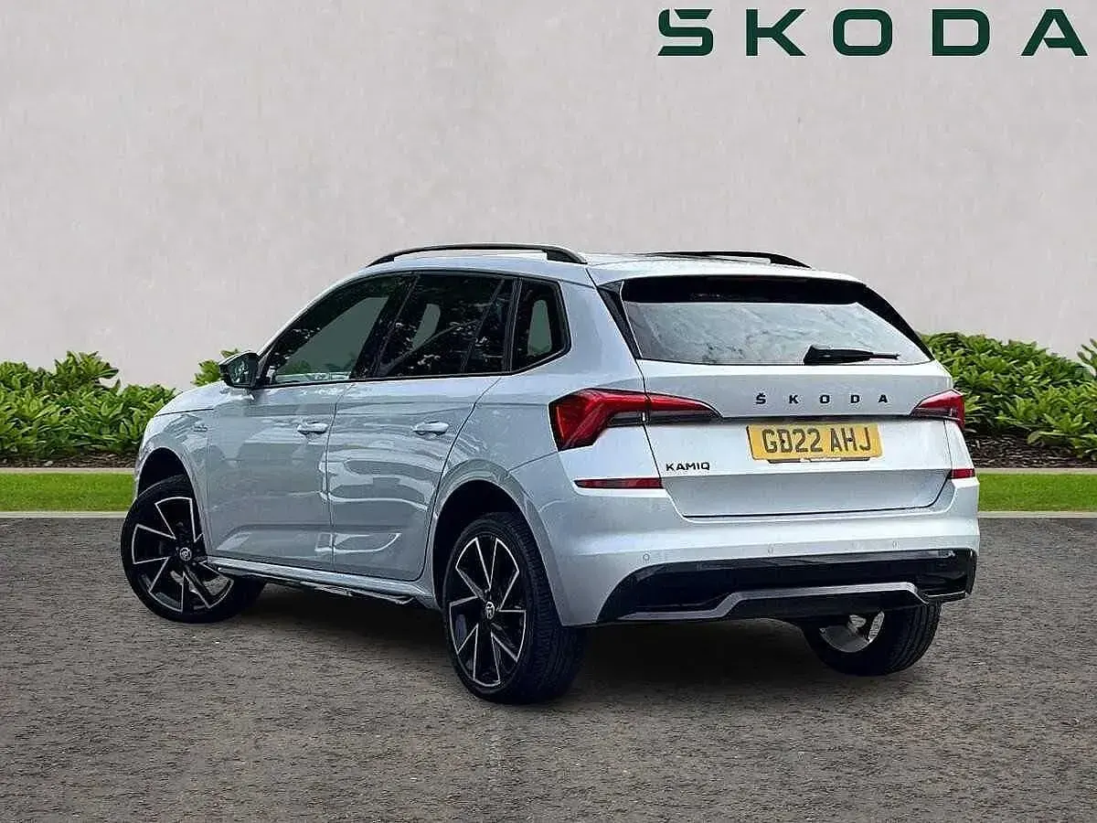 Used Skoda 110 R Monte Carlo 81 HP (59 kW) 2022 Brilliant silver metallic Estate