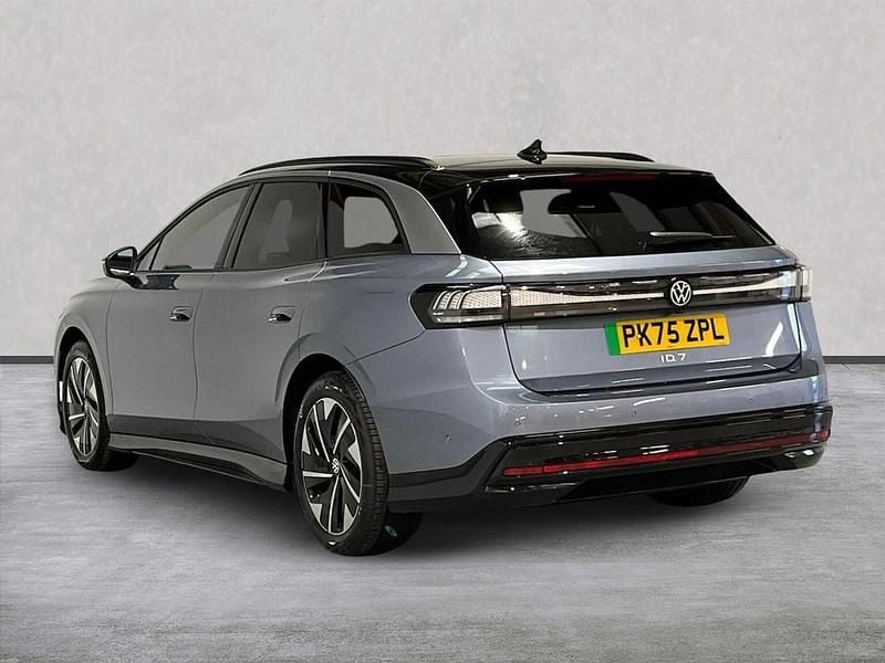 New VW ID.7 Pro 210 kW (286 HP) 2025 Blue Estate