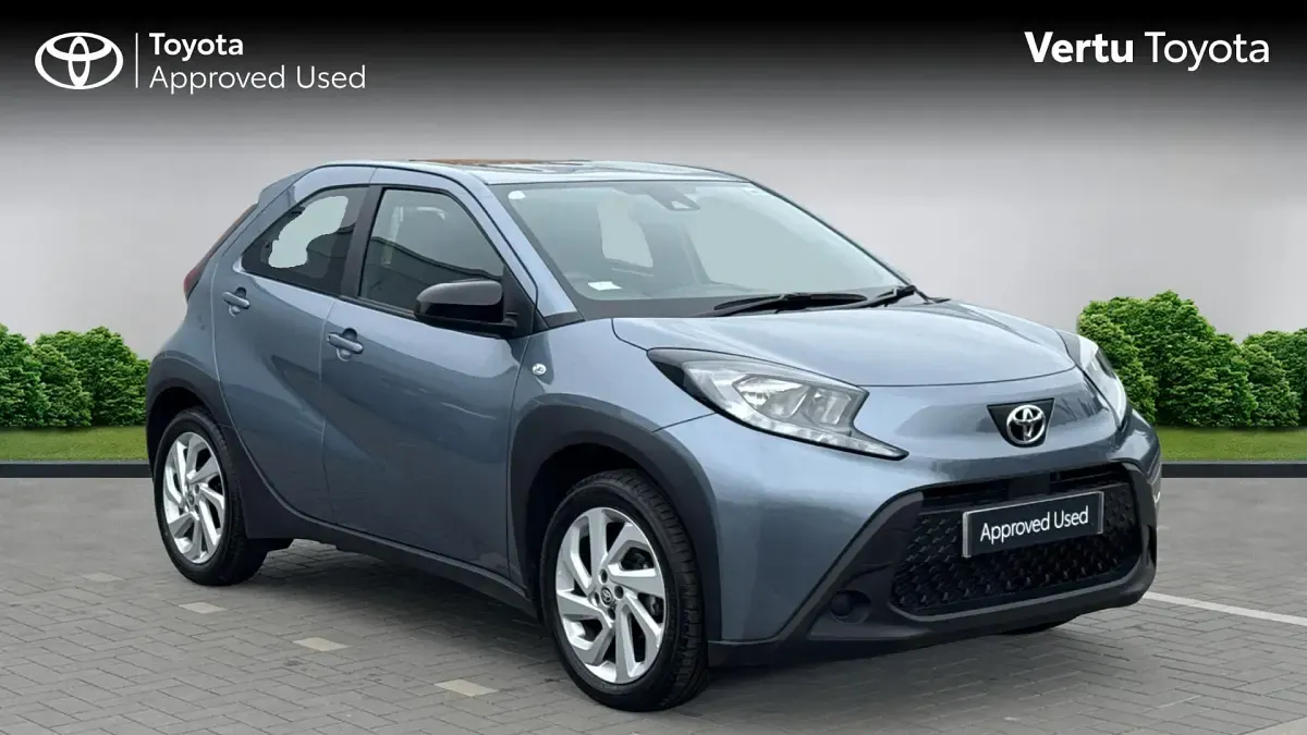 Used Toyota Aygo X PURE 72 HP (52 kW) 2025 SUV
