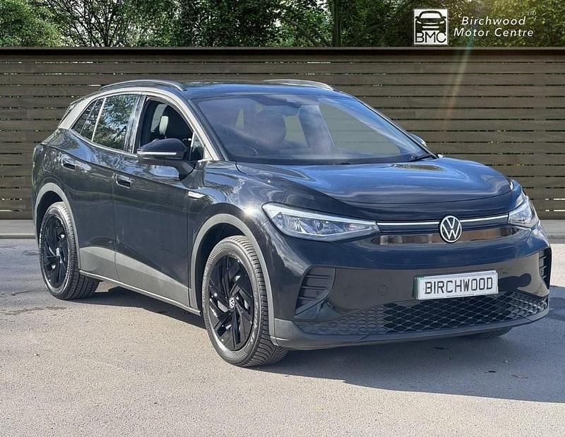 Black Used 2022 VW ID.4 Pro SUV | £12,900 (Good price) - Image 1/4