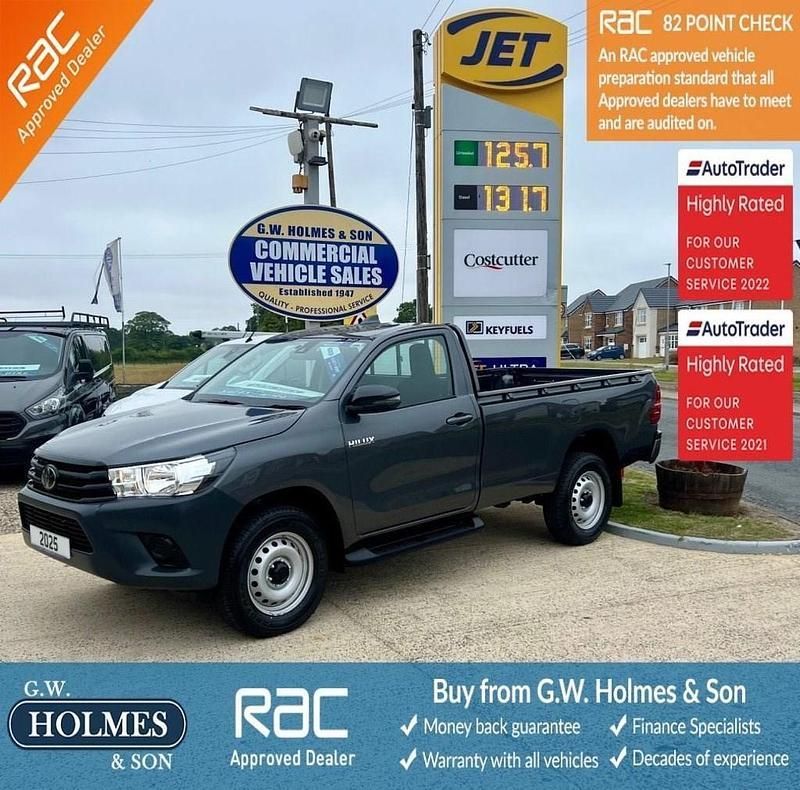 Grey New 2025 Toyota HiLux Active Pickup | £29,995 - Image 1/4