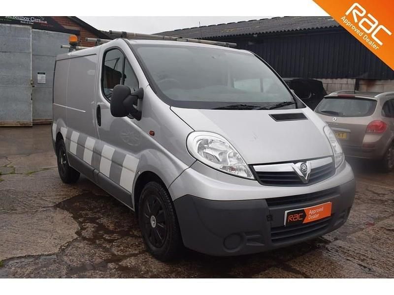 Silver Used 2014 Vauxhall Vivaro Van | £4,995 (Super price) - Image 1/4