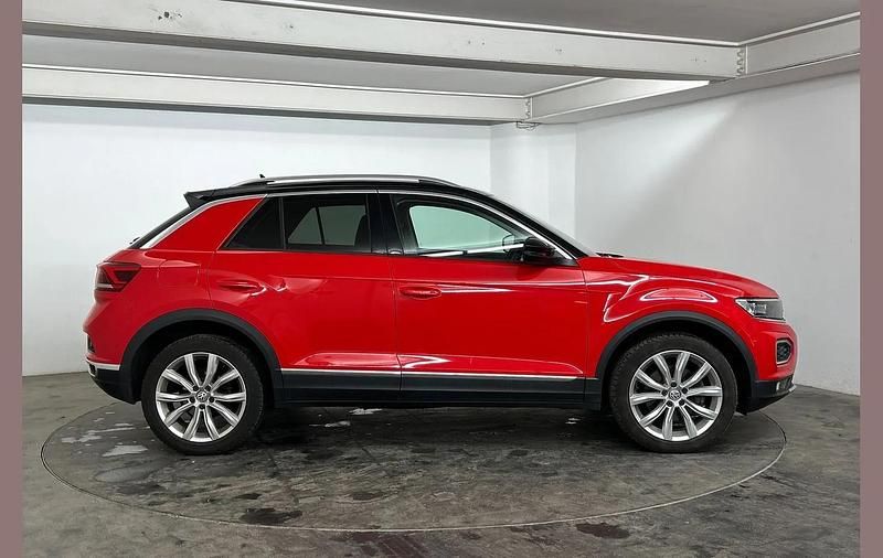 Używany VW T-Roc SEL 190 KM (139 kW) 2020 Czerwony SUV