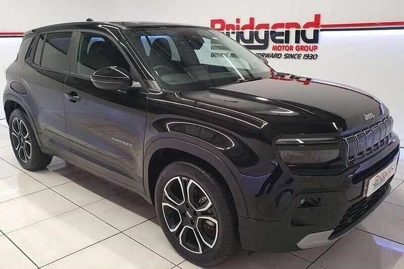 Black Used 2024 Jeep Avenger EV Summit SUV | £19,999 (Fair price) - Image 1/1