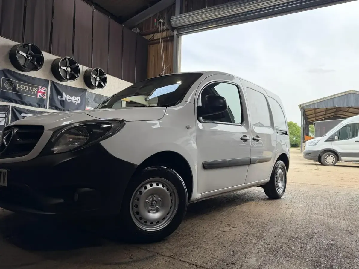 Used Mercedes Citan 109 2020 White MPV