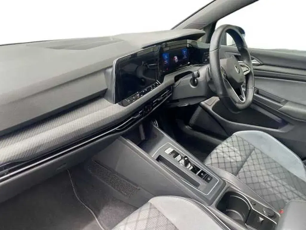 Used VW Golf VIII 150 HP (110 kW) 2022
