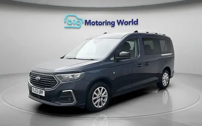 Used Ford Tourneo Titanium 122 HP (89 kW) 2024 Estate