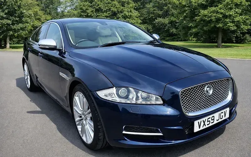 Used Jaguar XJ Portfolio 385 HP (283 kW) 2012 Sedan