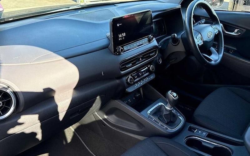Gebraucht Hyundai Kona Premium 120 PS (88 kW) 2022 SUV