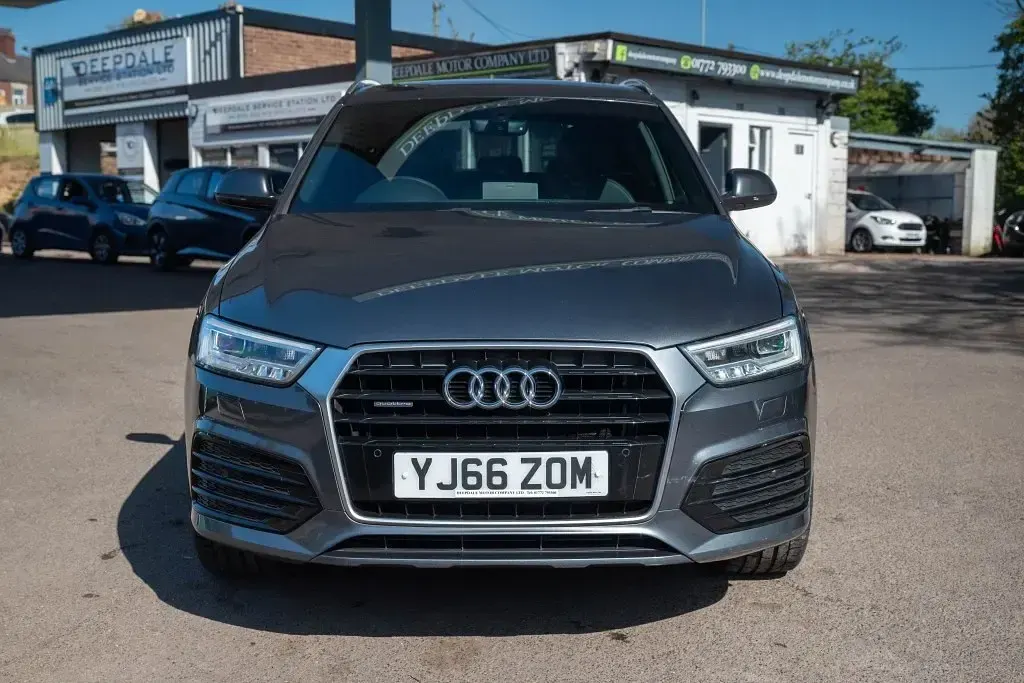 Second-hand Audi Q3 S-line plus 2017 Gri SUV