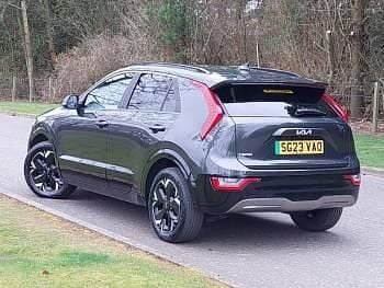 Used Kia e-Niro 147 kW (201 HP) 2023 Grey SUV