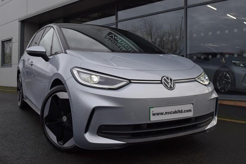 Used VW ID.3 Pro 150 kW (204 HP) 2024 Silver Hatchback