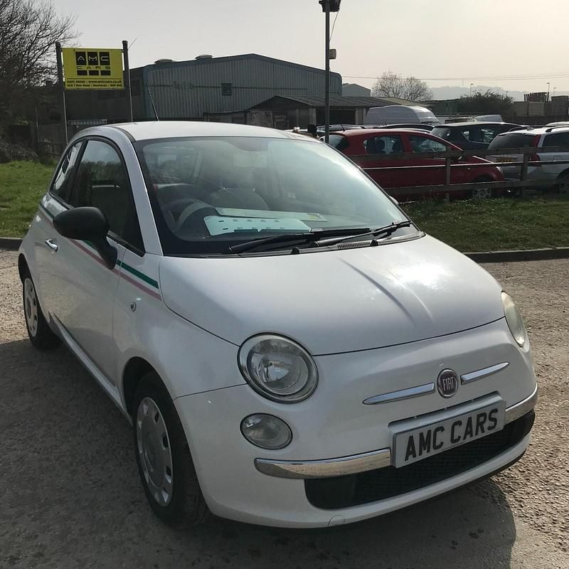 Used Fiat 500 Pop 69 HP (50 kW) 2011 White Hatchback