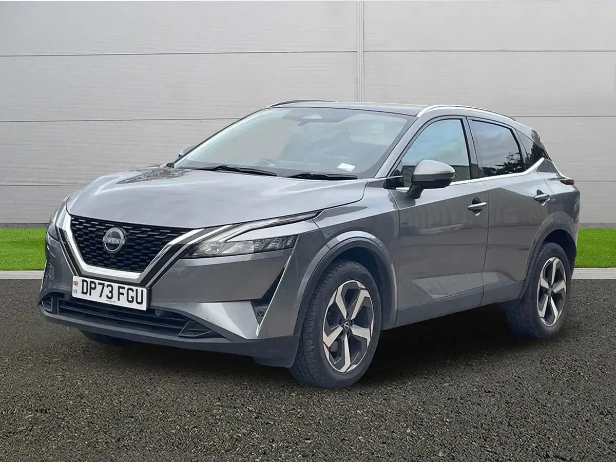 Used Nissan Qashqai N-Connecta 140 HP (102 kW) 2023 Grey SUV