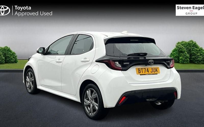 Used Toyota Yaris Hybrid 116 HP (85 kW) 2026 Hatchback