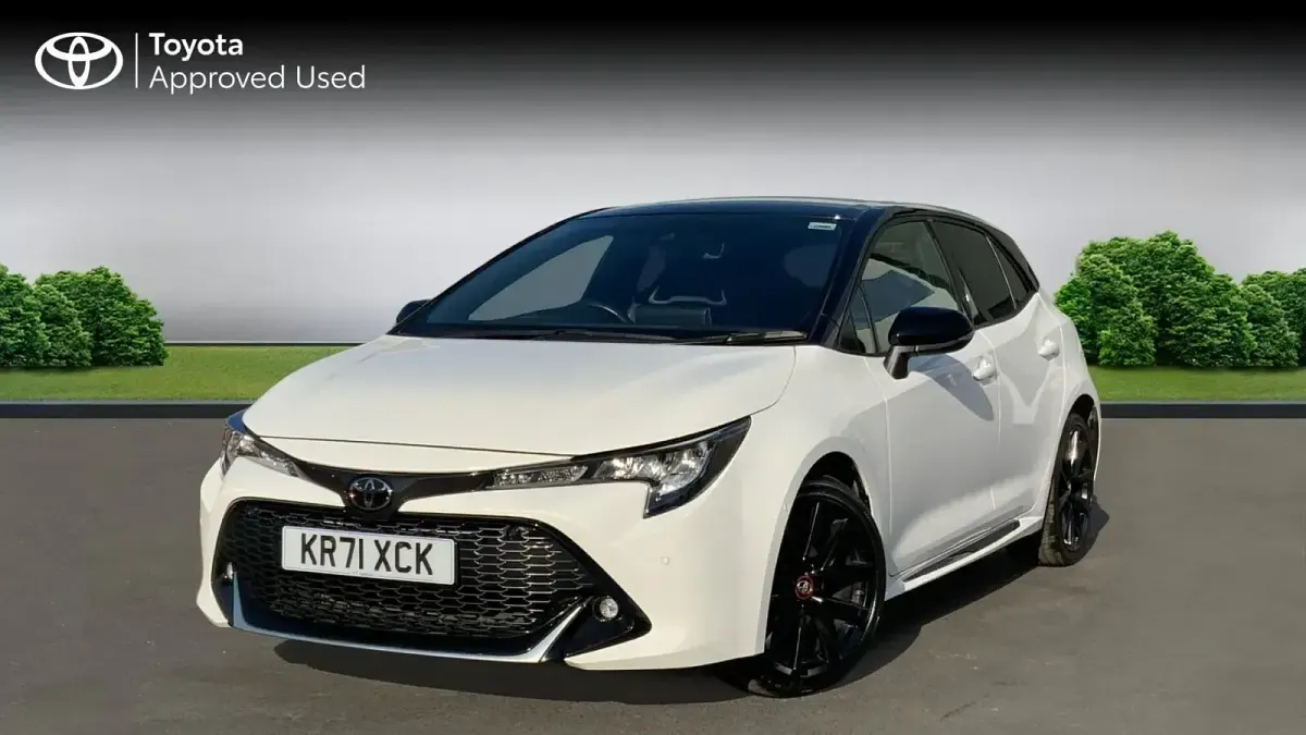 Used Toyota Corolla Sport 122 HP (89 kW) 2022 Pure white bitone