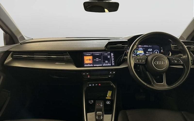 Used Audi A3 Sportback e-tron Sport 204 HP (150 kW) 2025 Hatchback