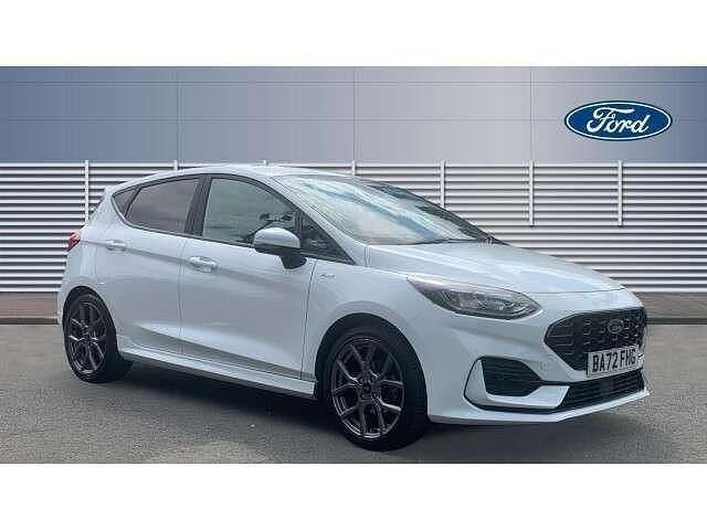 White Used 2022 Ford Fiesta ST-Line Hatchback | £12,484 (Fair price) - Image 1/4