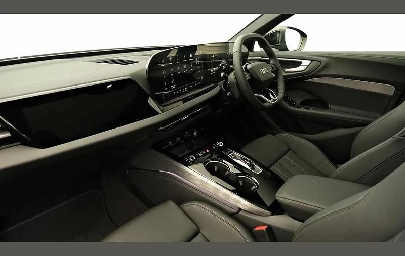 Używany Audi A5 S-Line 295 KM (216 kW) 2025 Czarny Kombi