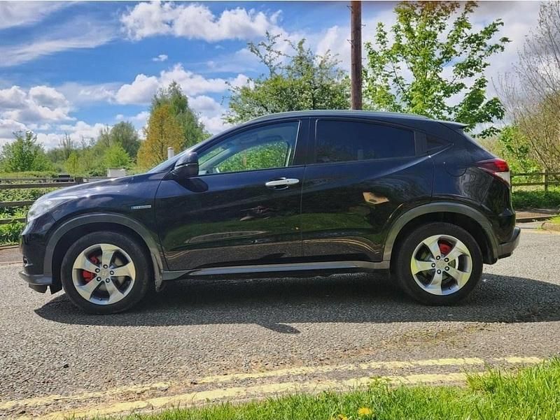 Used Honda HR-V Hybrid 2024 Black SUV
