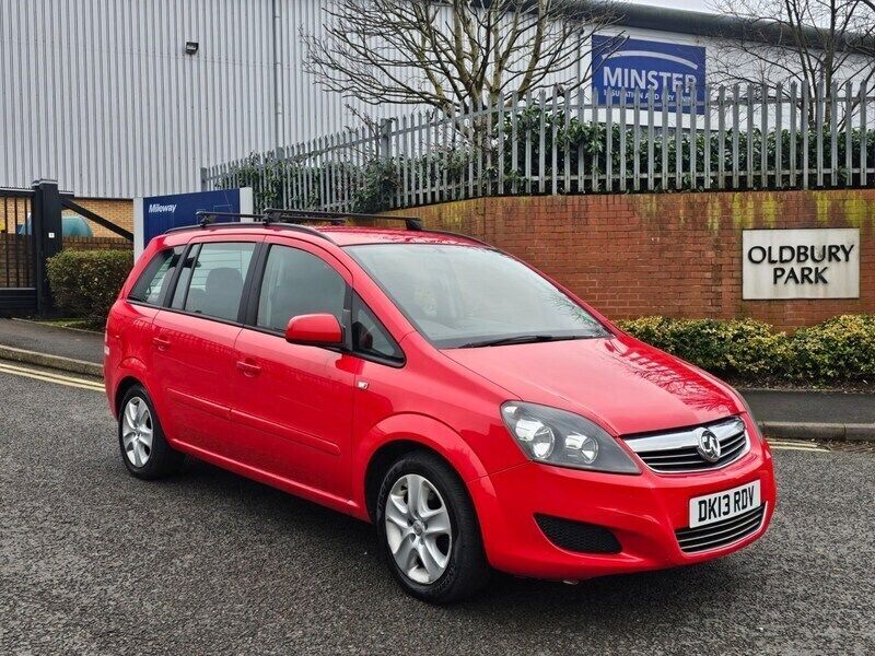 Red Used 2013 Vauxhall Zafira MPV | £1,895 (Fair price) - Image 1/4