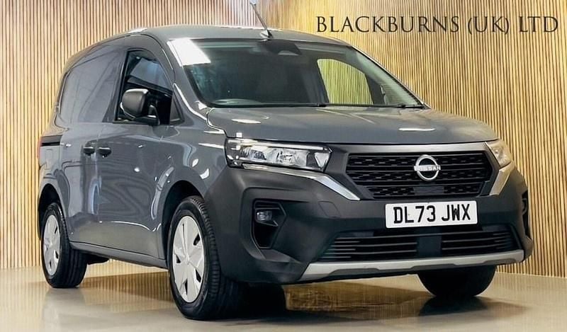 Grey Used 2023 Nissan Townstar Acenta MPV | £11,950 (Good price) - Image 1/4