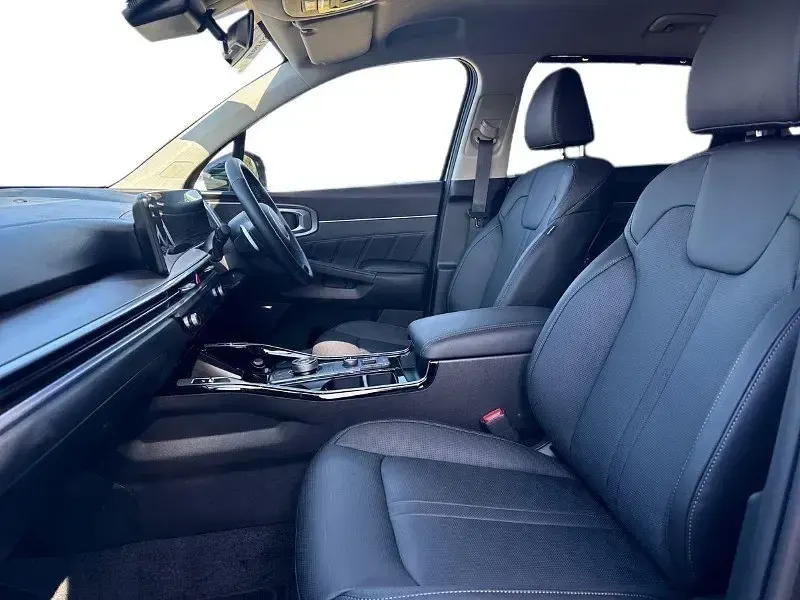 Begagnad Kia Sorento 194 HK (142 kW) 2025 Grå SUV