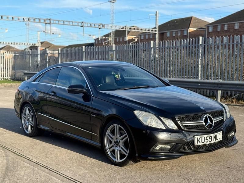 Used Mercedes E250 204 HP (150 kW) 2009 Black Coupe