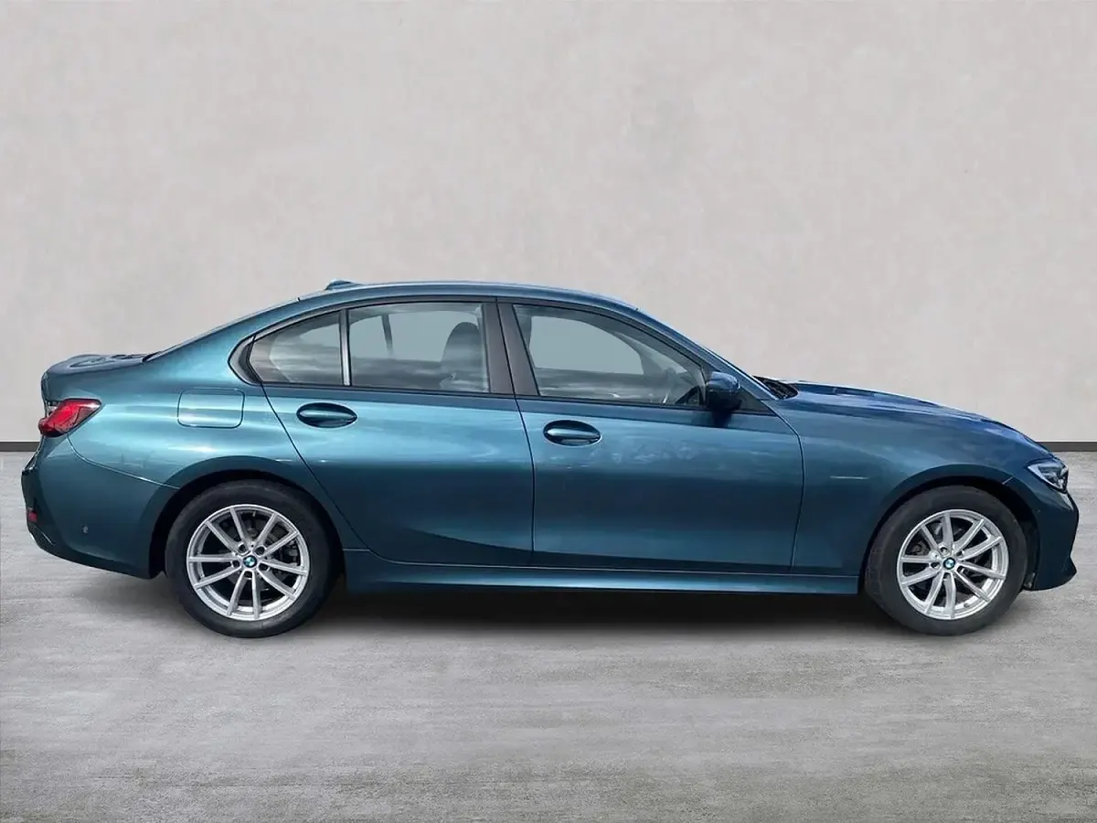 Używany BMW 320 Comfort Edition 184 KM (135 kW) 2020 Niebieski Sedan/Limuzyna