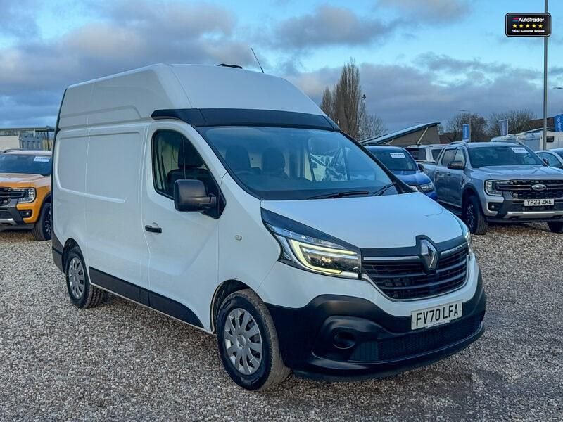 Used Renault Trafic Business 2021 White MPV