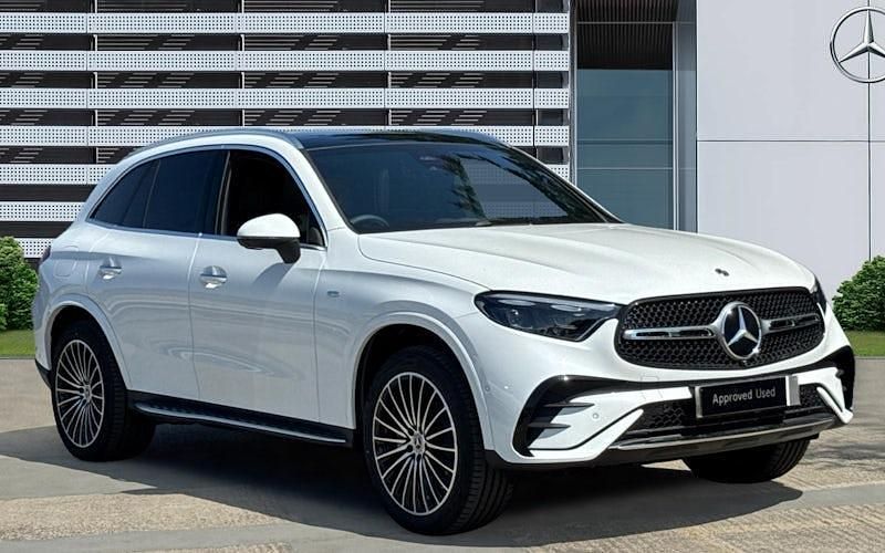 Used 2025 Mercedes GLC300e AMG line Estate | £63,305 - Image 1/4