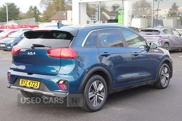 Used Kia Niro 139 HP (102 kW) 2022 Blue SUV