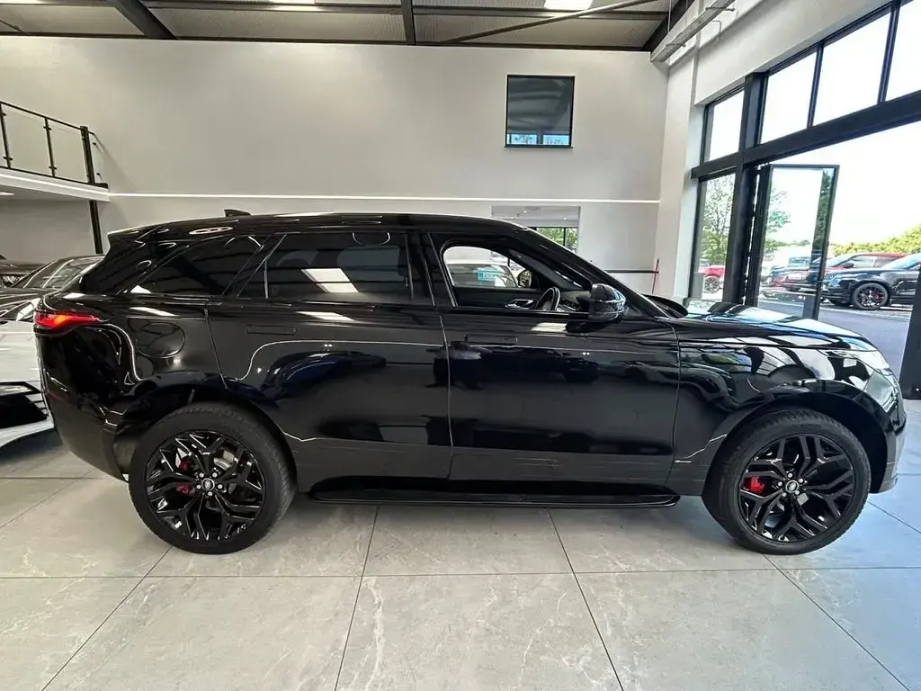 Used Land Rover Range Rover Velar R-Dynamic 300 HP (220 kW) 2018 Black SUV
